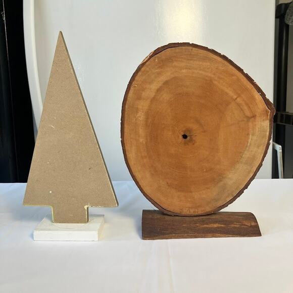 Rustic Christmas Wooden Table Top Decor Set Christmas Tree and Fox - Picture 3 of 8